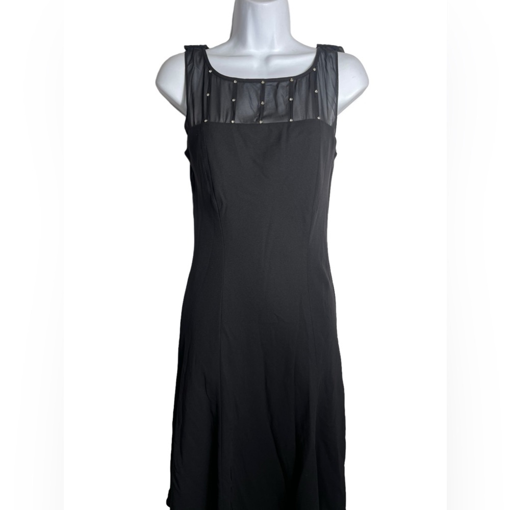 Jones Wear Dress Size 10 stunning black dress with jeweled embellishments 🖤